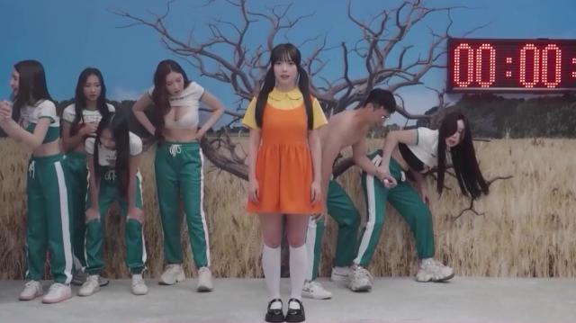 Игра Кальмар xxx  наказание охранника BBC